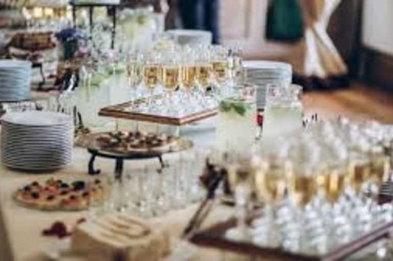 Catering, Calculated: How Much Food You Actually Need for Your Shaadi