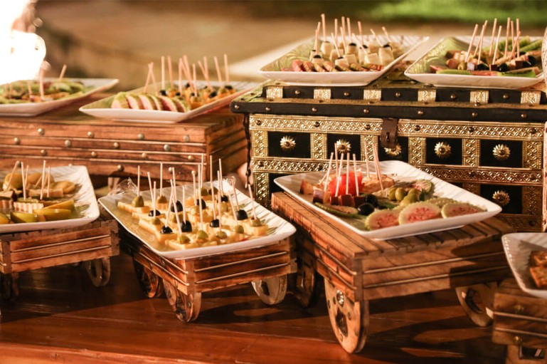Live Counters, Laughs & Lagna Geet: Shaadi Food Vibes' Secret Sauce